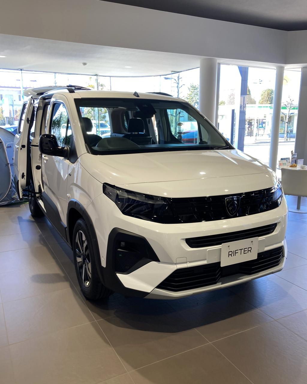 リフターは、キャンプに最適な車です🏕