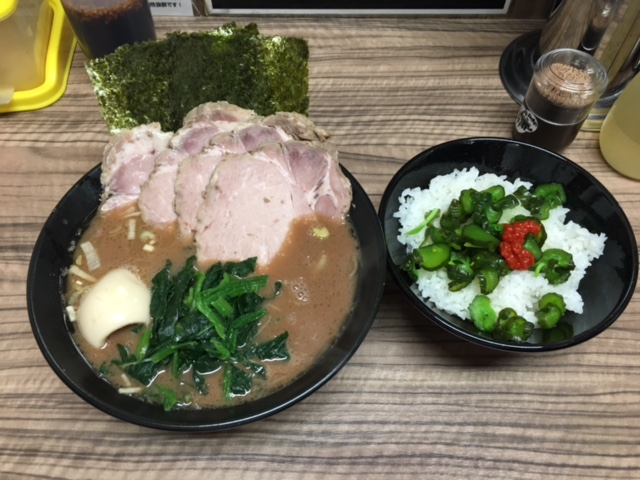 成城学園前駅周辺・・・
