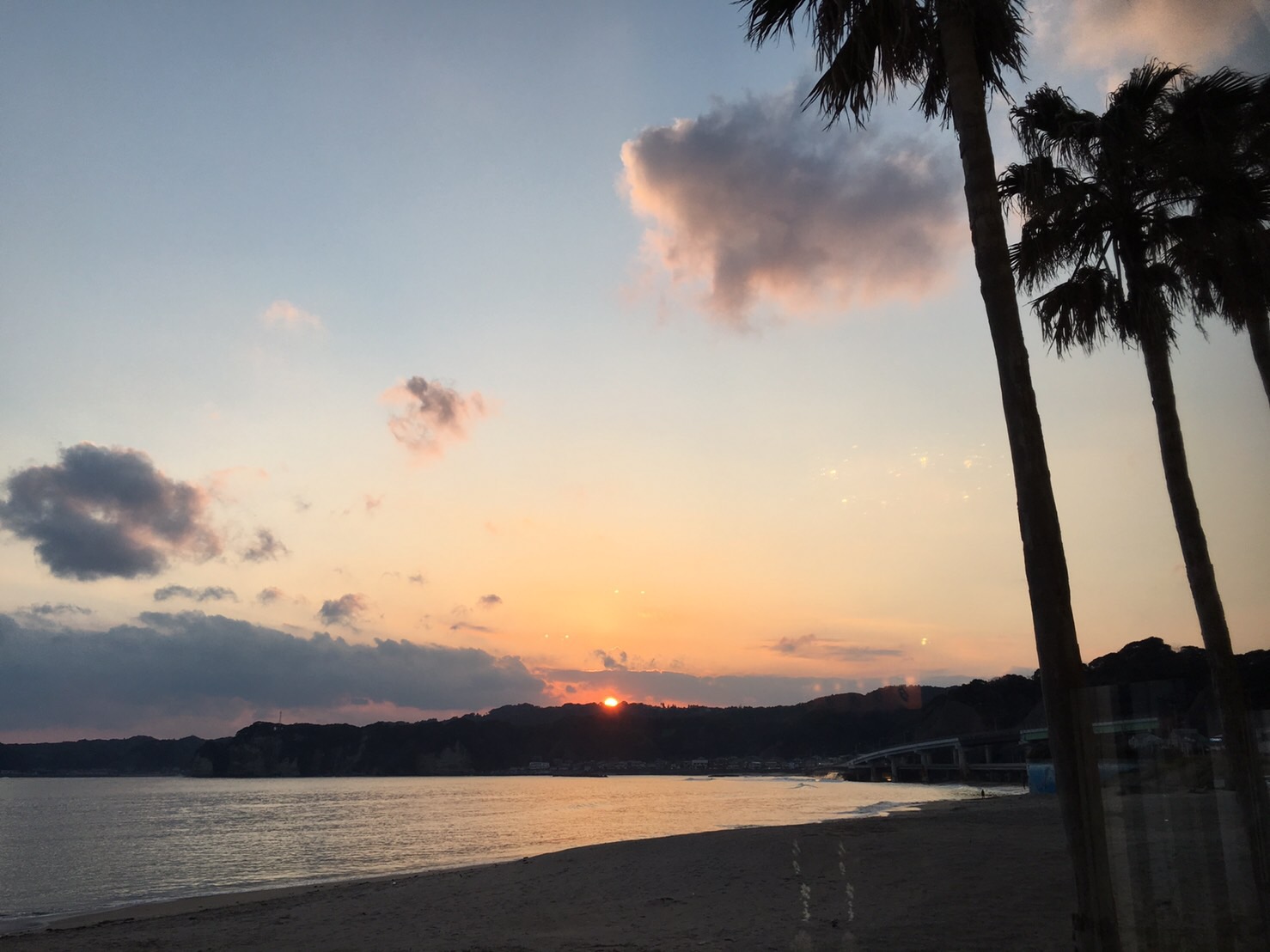 勝浦の砂浜