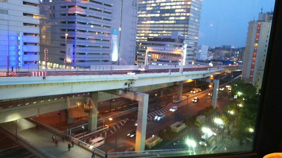 横浜駅にてディナー