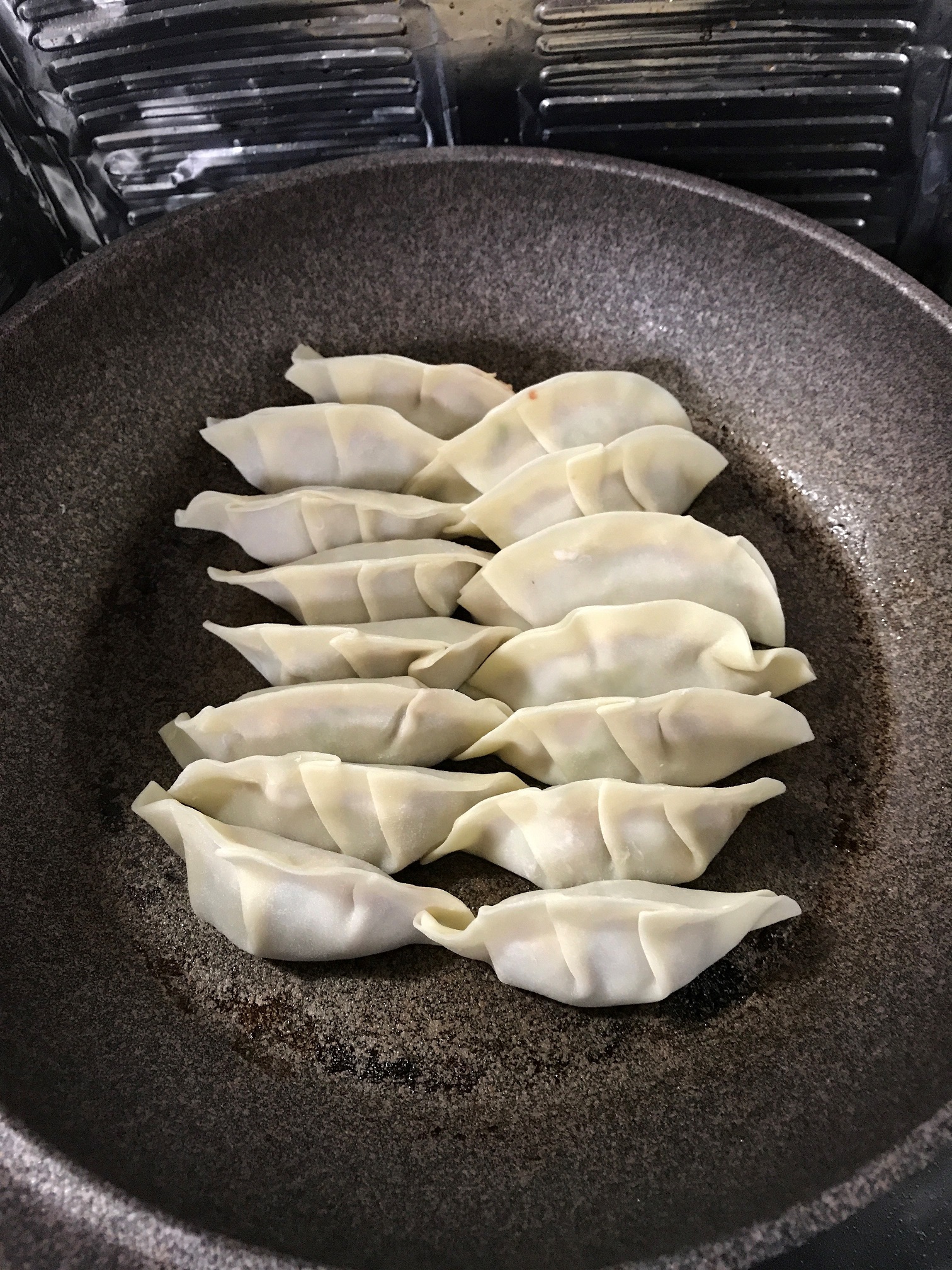 オンリー餃子パーティー