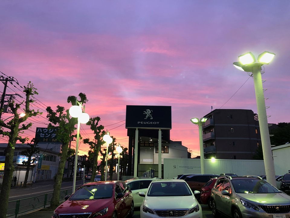 プジョー成城　展示車のご紹介♪