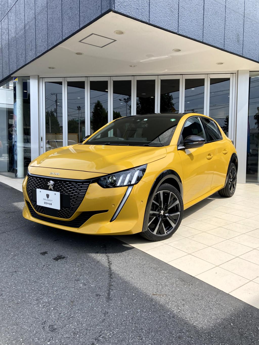 プジョー208 GT 認定中古車のご紹介！