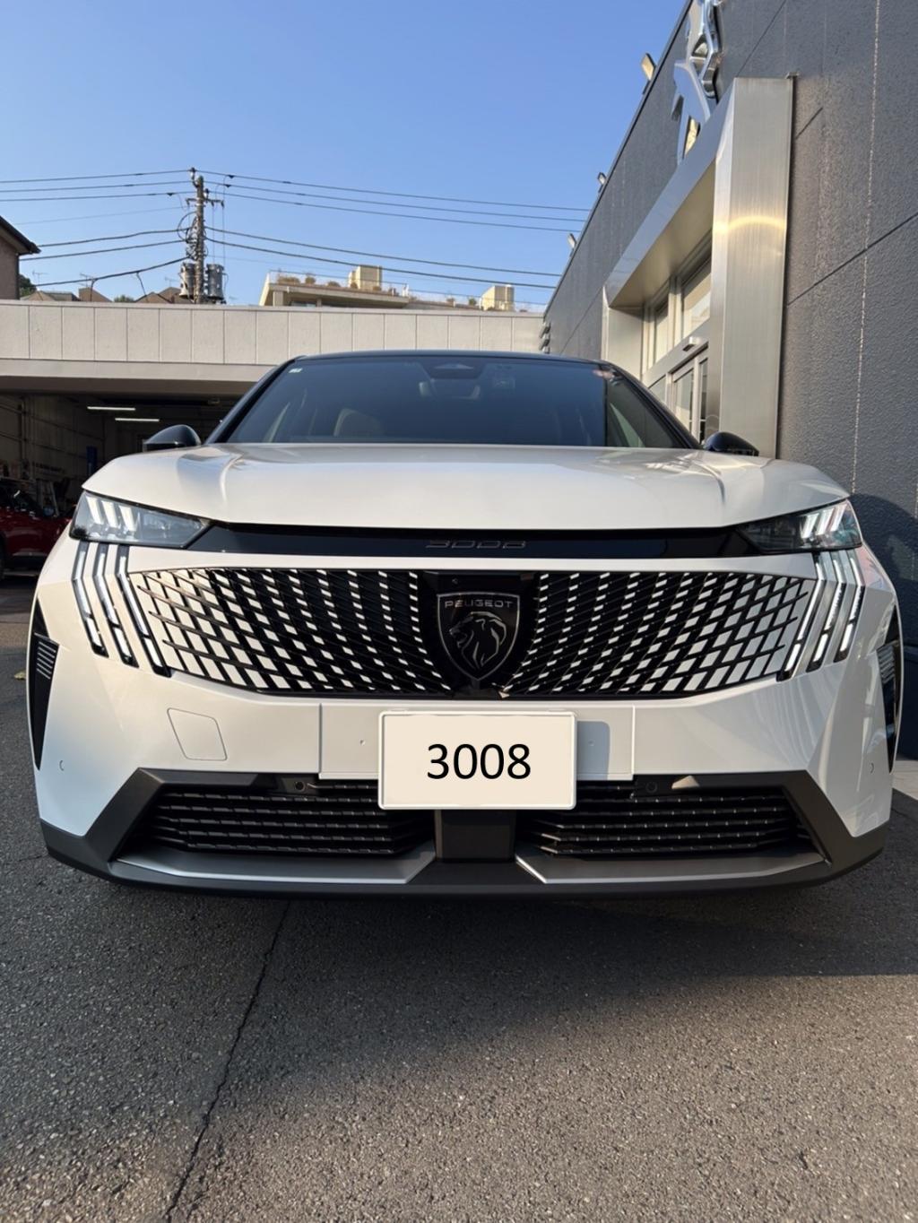 NEW 3008 ハイブリッドテクノロジー🚗