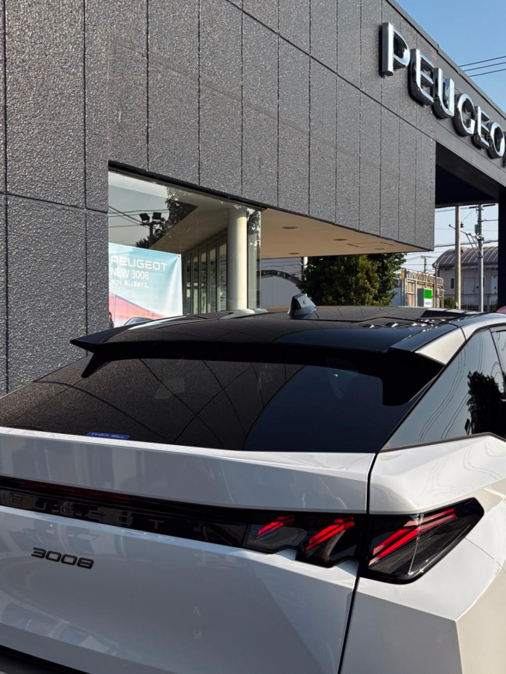 NEW 3008 ハイブリッドテクノロジー🚗